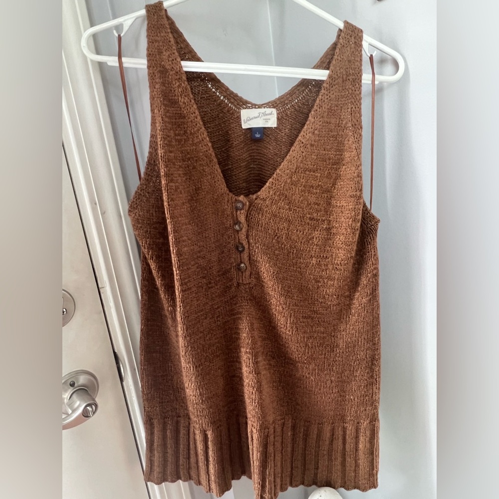 Universal Thread for Target brown sweater tank- L